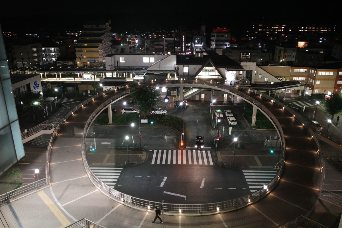 河辺駅 ロータリー